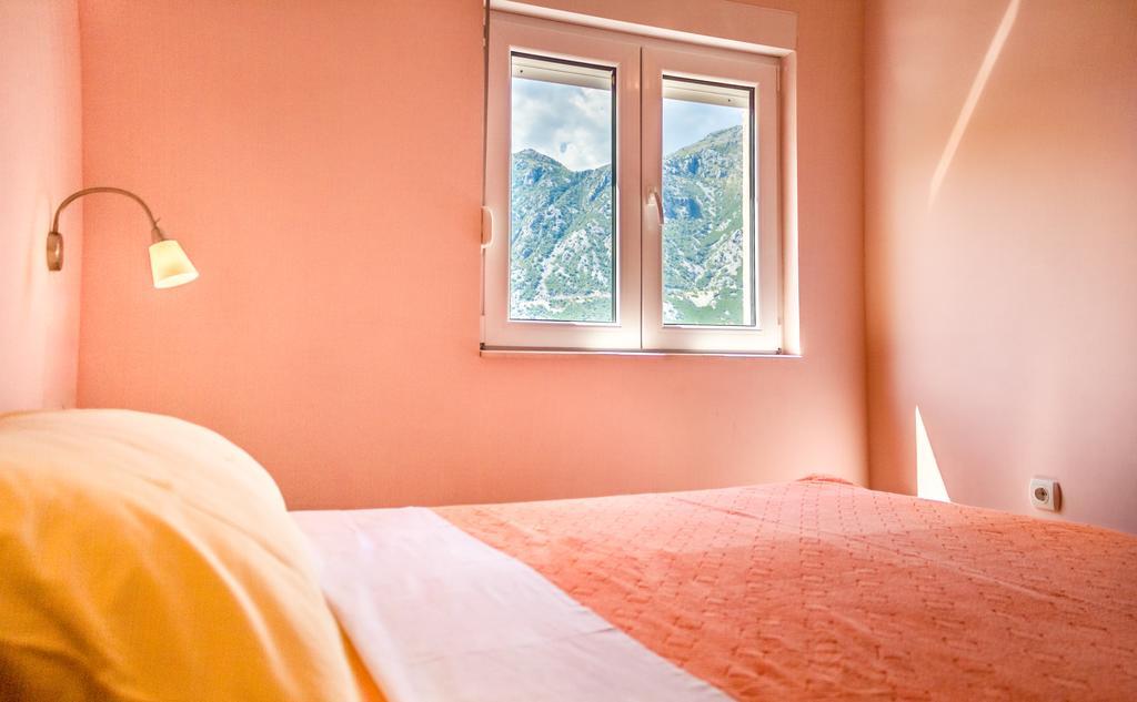 Apartmani Stanovcic Donji Morinj Εξωτερικό φωτογραφία